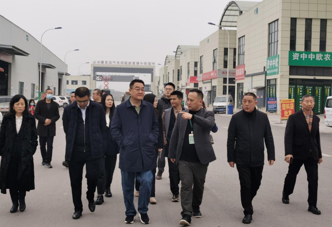 棉麻集團(tuán)加快落實(shí)總社、省社工作部署  —— 鄧華帶隊(duì)赴內(nèi)江資中開(kāi)展專(zhuān)題調(diào)研工作